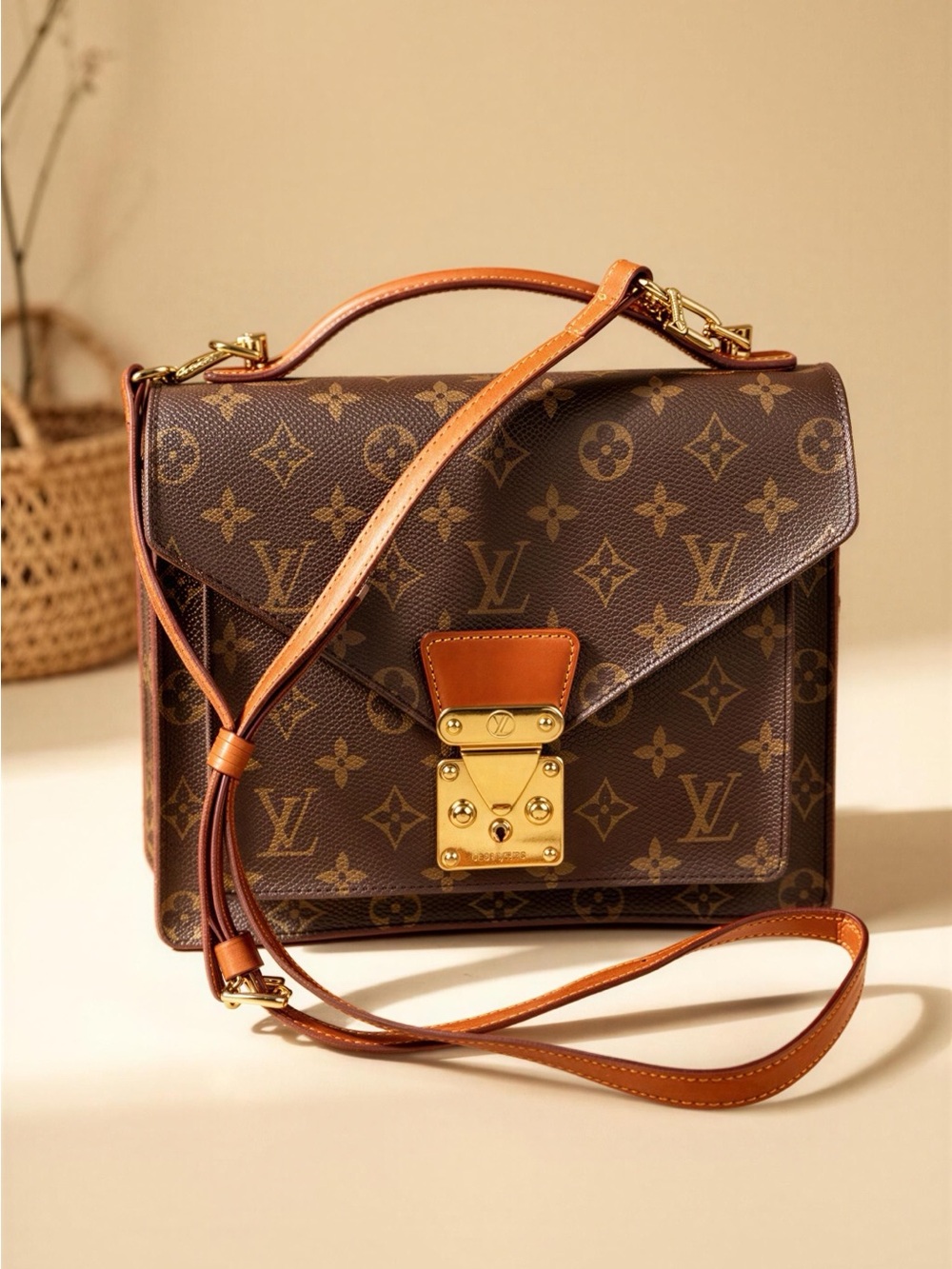 Louis Vuitton Monceau Monogram Satchel-crossbody Vintage in excellent condition